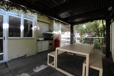 Apartamento à venda com 77m², 3 quartos e 1 vagaChurrasqueira