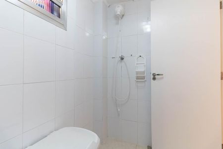 Apartamento à venda com 87m², 2 quartos e 1 vaga Apartamento à venda com 87m², 2 quartos e 1 vagaBanheiro da Suíte