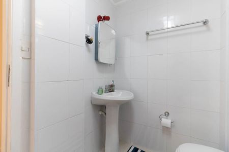 Apartamento à venda com 87m², 2 quartos e 1 vaga Apartamento à venda com 87m², 2 quartos e 1 vagaBanheiro da Suíte