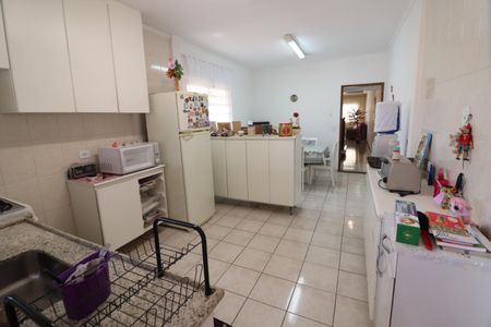 Casa à venda com 232m², 3 quartos e 3 vagasCozinha