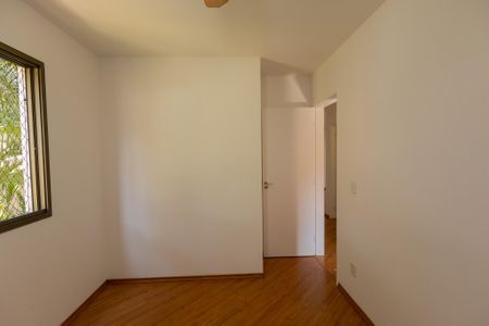 Apartamento à venda com 82m², 3 quartos e 2 vagas Apartamento à venda com 82m², 3 quartos e 2 vagasQuarto 1