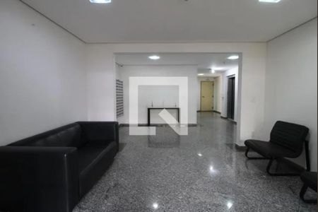 Apartamento à venda com 82m², 3 quartos e 2 vagas Apartamento à venda com 82m², 3 quartos e 2 vagasHall
