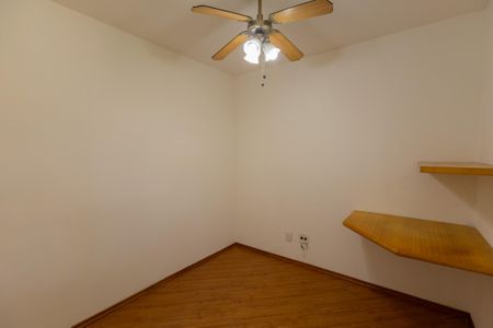 Apartamento à venda com 82m², 3 quartos e 2 vagas Apartamento à venda com 82m², 3 quartos e 2 vagasQuarto 1