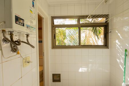 Apartamento à venda com 82m², 3 quartos e 2 vagas Apartamento à venda com 82m², 3 quartos e 2 vagasÁrea de Serviço