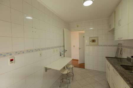 Apartamento à venda com 82m², 3 quartos e 2 vagas Apartamento à venda com 82m², 3 quartos e 2 vagasCozinha