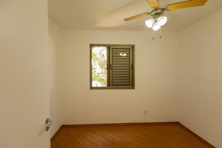 Apartamento à venda com 82m², 3 quartos e 2 vagas Apartamento à venda com 82m², 3 quartos e 2 vagasQuarto 2