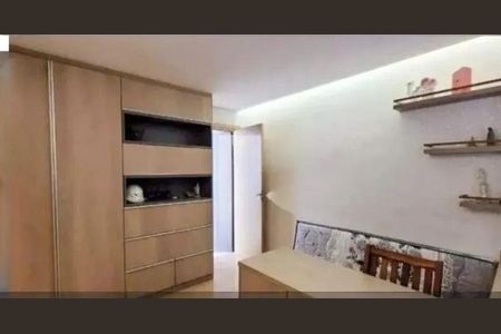 Apartamento à venda com 4 quartos, 222m² em Buritis, Belo Horizonte