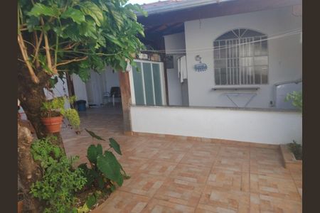 Casa à venda com 300m², 5 quartos e 3 vagas