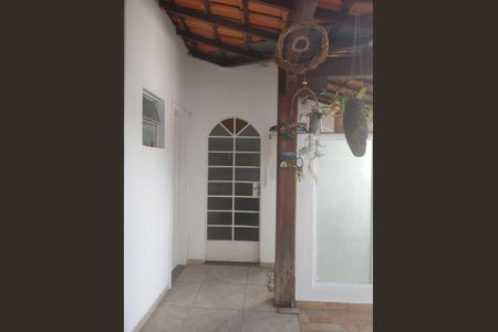 Casa à venda com 300m², 5 quartos e 3 vagas