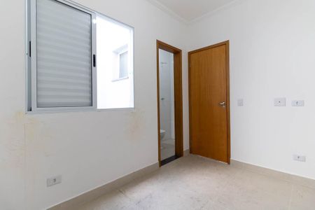 Casa de condomínio à venda com 60m², 2 quartos e 1 vaga Casa de condomínio à venda com 60m², 2 quartos e 1 vagaSuíte 2