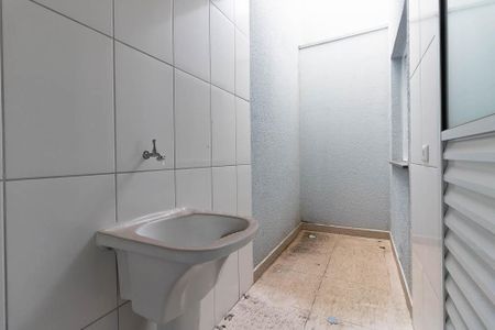 Casa de condomínio à venda com 55m², 2 quartos e 1 vaga Casa de condomínio à venda com 55m², 2 quartos e 1 vagaLavanderia