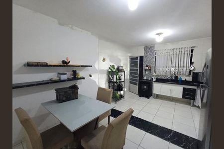Casa à venda com 2 quartos, 89m² em Penha de França, São Paulo