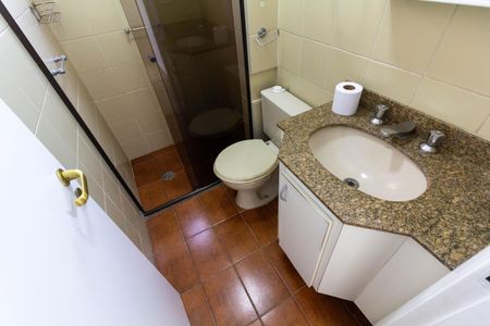 Apartamento para alugar com 56m², 2 quartos e 1 vaga Apartamento para alugar com 56m², 2 quartos e 1 vagaBanheiro 2