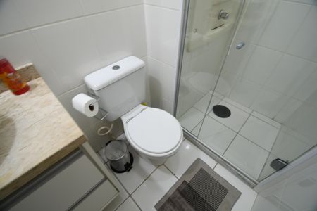 Apartamento à venda com 77m², 2 quartos e 1 vagaBanheiro Social