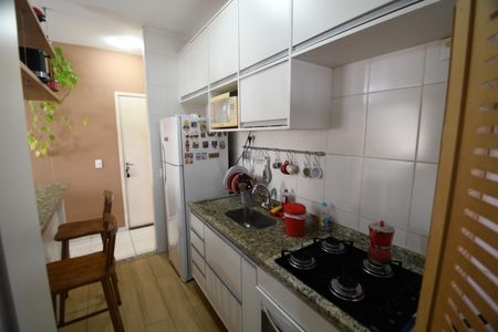 Apartamento à venda com 77m², 2 quartos e 1 vagaCozinha