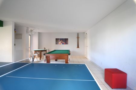 Apartamento à venda com 77m², 2 quartos e 1 vagaÁrea comum