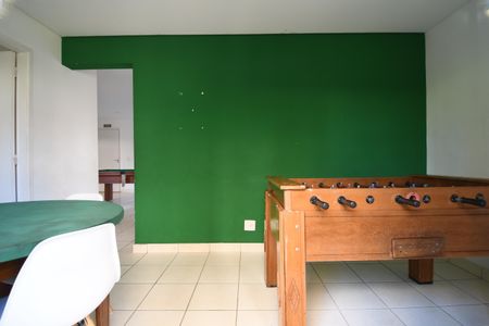 Apartamento à venda com 77m², 2 quartos e 1 vagaÁrea comum
