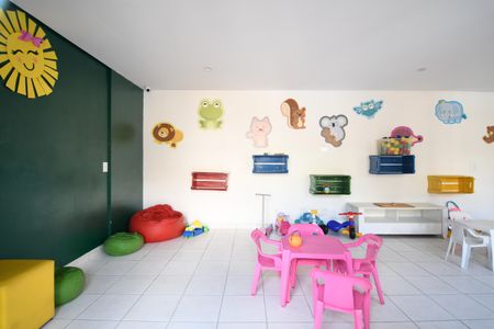 Apartamento à venda com 77m², 2 quartos e 1 vagaÁrea comum