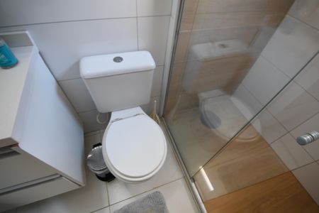 Apartamento à venda com 77m², 2 quartos e 1 vagaBanheiro da Suíte