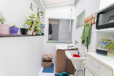 Apartamento à venda com 90m², 3 quartos e 2 vagas Apartamento à venda com 90m², 3 quartos e 2 vagasÁrea de Serviço