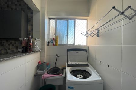Apartamento à venda com 70m², 2 quartos e 1 vaga Apartamento à venda com 70m², 2 quartos e 1 vagaÁrea de Serviço