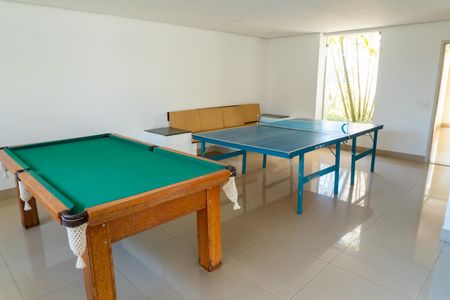 Apartamento para alugar com 76m², 2 quartos e 1 vaga Apartamento para alugar com 76m², 2 quartos e 1 vagaSala de Jogos