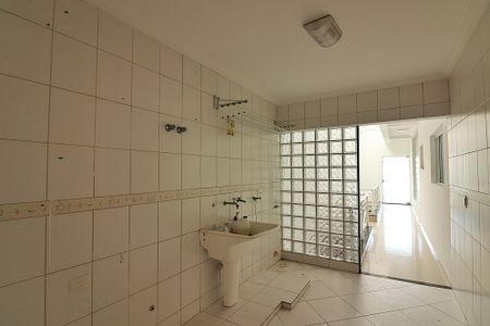Casa de condomínio à venda com 642m², 3 quartos e 6 vagasÁrea de Serviço