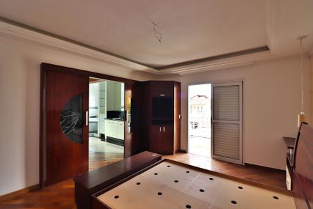 Casa de condomínio à venda com 642m², 3 quartos e 6 vagasSuíte 1