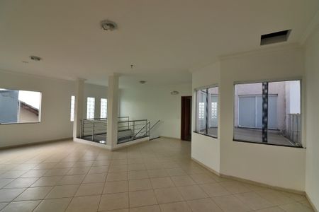 Casa de condomínio à venda com 642m², 3 quartos e 6 vagasAcademia