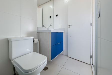 Studio à venda com 45m², 1 quarto e 2 vagas Studio à venda com 45m², 1 quarto e 2 vagasBanheiro
