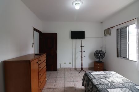 Casa para alugar com 100m², 2 quartos e sem vagaQuarto 1