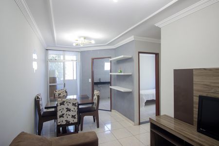Sala de apartamento para alugar com 2 quartos, 47m² em Ingá, Betim