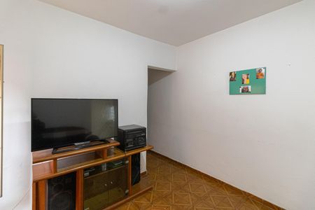 Casa à venda com 130m², 4 quartos e 1 vaga Casa à venda com 130m², 4 quartos e 1 vagaCasa 2 - Sala