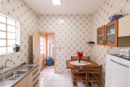 Casa à venda com 130m², 4 quartos e 1 vaga Casa à venda com 130m², 4 quartos e 1 vagaCasa 2 - Cozinha