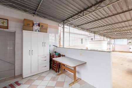 Casa à venda com 130m², 4 quartos e 1 vaga Casa à venda com 130m², 4 quartos e 1 vagaÁrea de Serviço