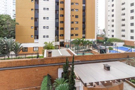 Apartamento à venda com 126m², 4 quartos e 2 vagas Apartamento à venda com 126m², 4 quartos e 2 vagasVista - Suíte 2