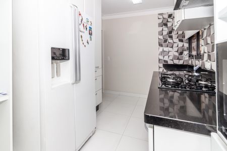 Apartamento à venda com 126m², 4 quartos e 2 vagas Apartamento à venda com 126m², 4 quartos e 2 vagasCozinha