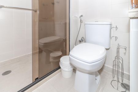 Apartamento à venda com 126m², 4 quartos e 2 vagas Apartamento à venda com 126m², 4 quartos e 2 vagasBanheiro da Suíte 2