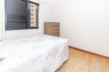 Apartamento à venda com 126m², 4 quartos e 2 vagas Apartamento à venda com 126m², 4 quartos e 2 vagasSuíte 1