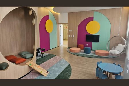 Apartamento à venda com 93m², 2 quartos e 1 vagaÁrea comum