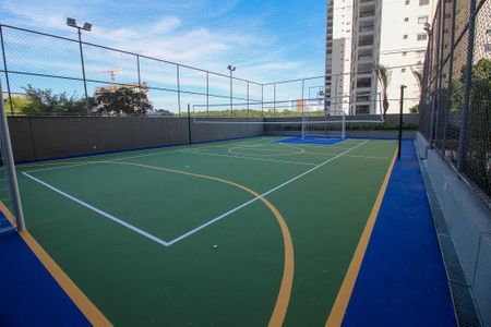 Apartamento à venda com 93m², 2 quartos e 1 vagaÁrea comum