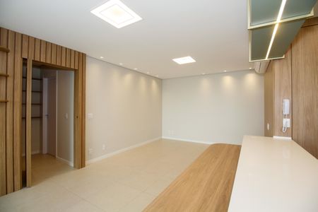 Apartamento para alugar com 100m², 2 quartos e 2 vagas Apartamento para alugar com 100m², 2 quartos e 2 vagasSala/Cozinha