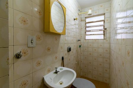 Casa à venda com 180m², 4 quartos e 2 vagas Casa à venda com 180m², 4 quartos e 2 vagasEdícula