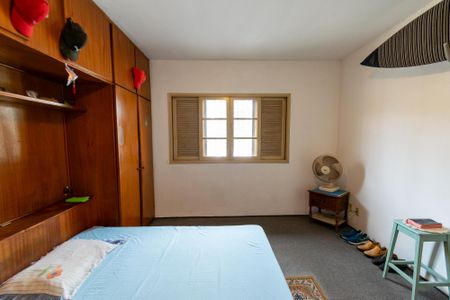 Casa à venda com 180m², 4 quartos e 2 vagas Casa à venda com 180m², 4 quartos e 2 vagasSuíte