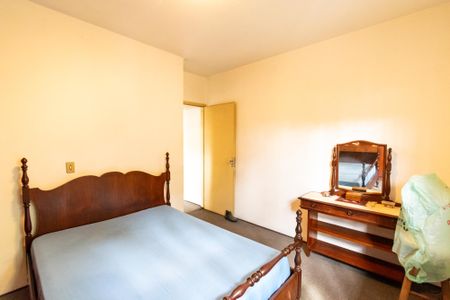 Casa à venda com 180m², 4 quartos e 2 vagas Casa à venda com 180m², 4 quartos e 2 vagasQuarto 2