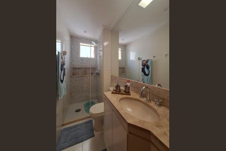 Apartamento à venda com 133m², 3 quartos e 3 vagas Apartamento à venda com 133m², 3 quartos e 3 vagasBanheiro