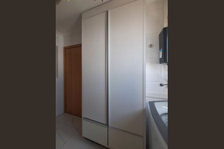 Apartamento à venda com 133m², 3 quartos e 3 vagas Apartamento à venda com 133m², 3 quartos e 3 vagasÁrea de Serviço