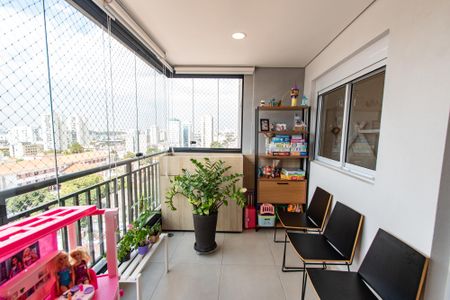 Apartamento à venda com 80m², 3 quartos e 2 vagas Apartamento à venda com 80m², 3 quartos e 2 vagasVaranda