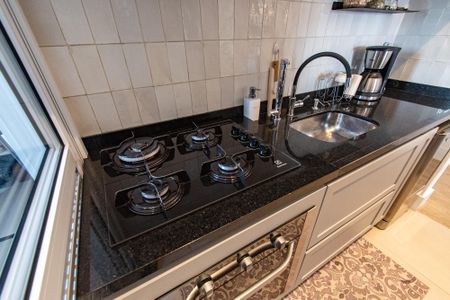 Apartamento à venda com 80m², 3 quartos e 2 vagas Apartamento à venda com 80m², 3 quartos e 2 vagasCozinha