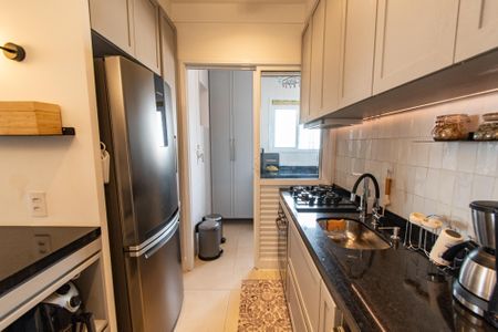 Apartamento à venda com 80m², 3 quartos e 2 vagas Apartamento à venda com 80m², 3 quartos e 2 vagasCozinha